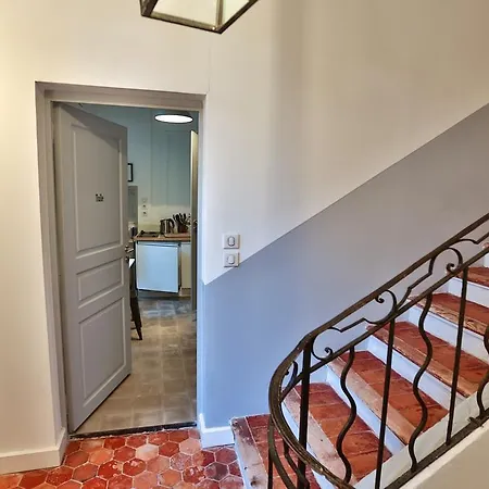 - La Bastide Bleue