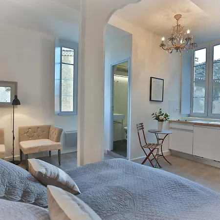 - La Bastide Bleue * Gordes