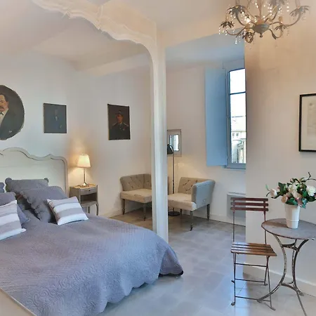 - La Bastide Bleue *